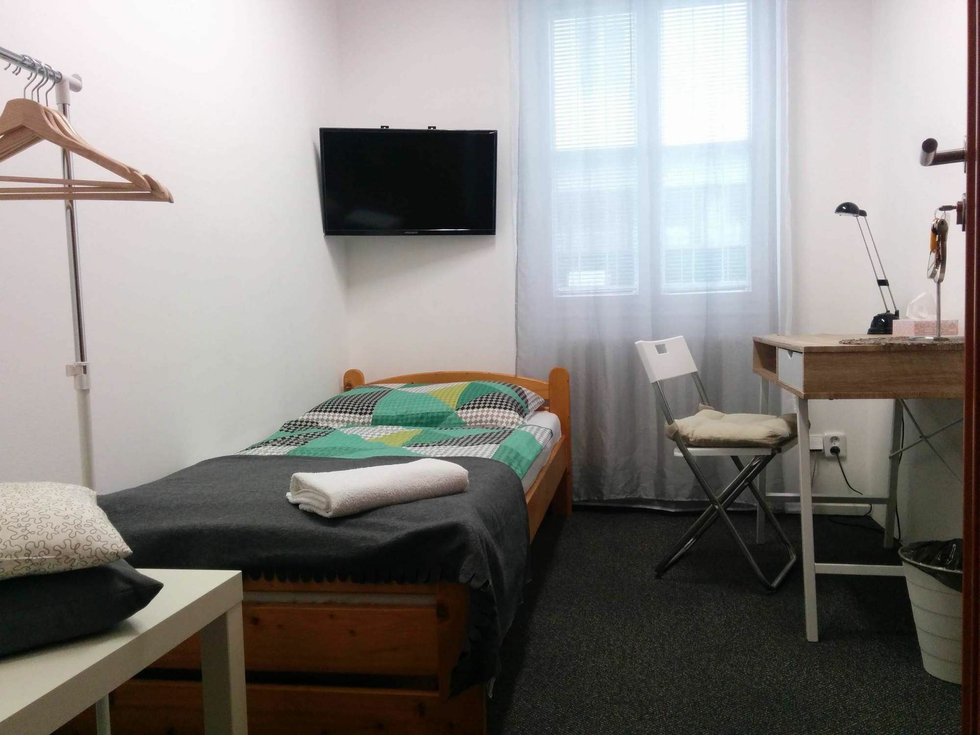 Quiet Courtyard Apartment Πράγα Εξωτερικό φωτογραφία
